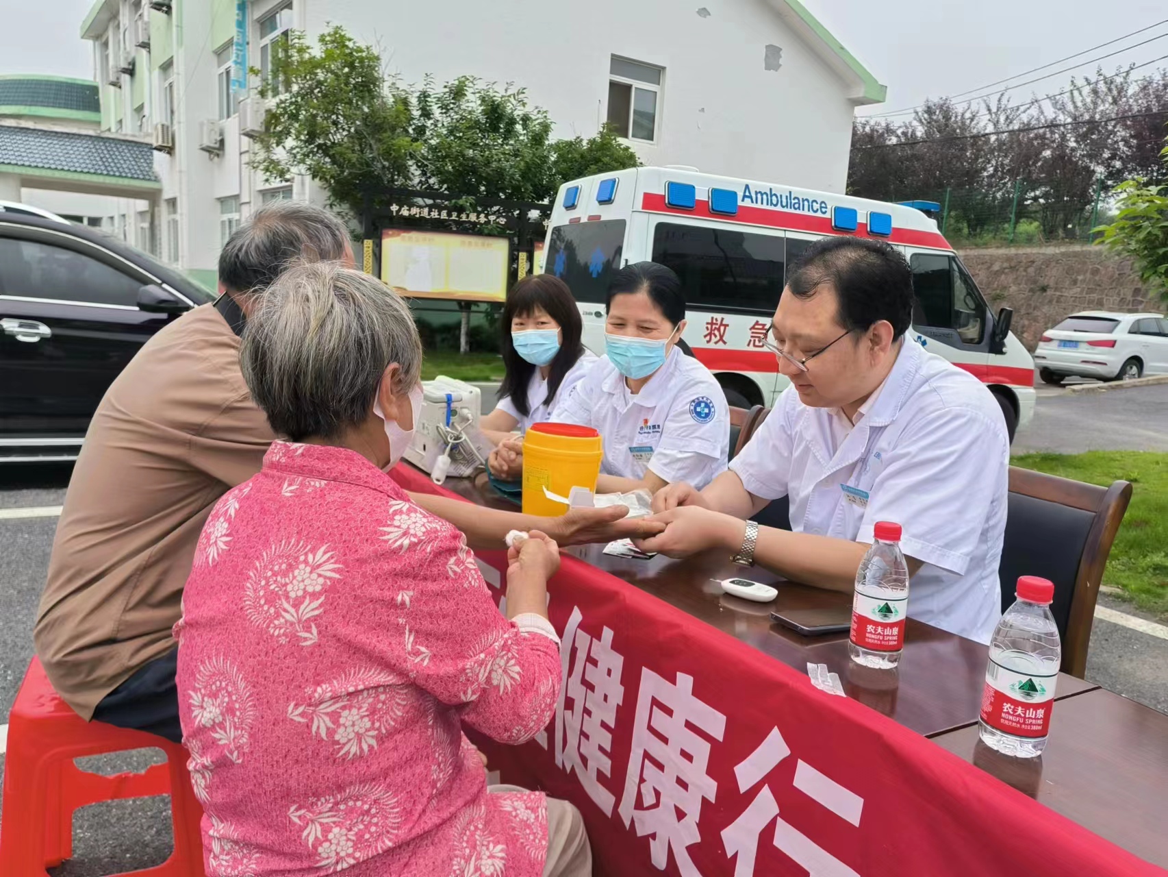 【服务百姓健康行】合肥市骨科医院走进中庙街道社区卫生服务中心